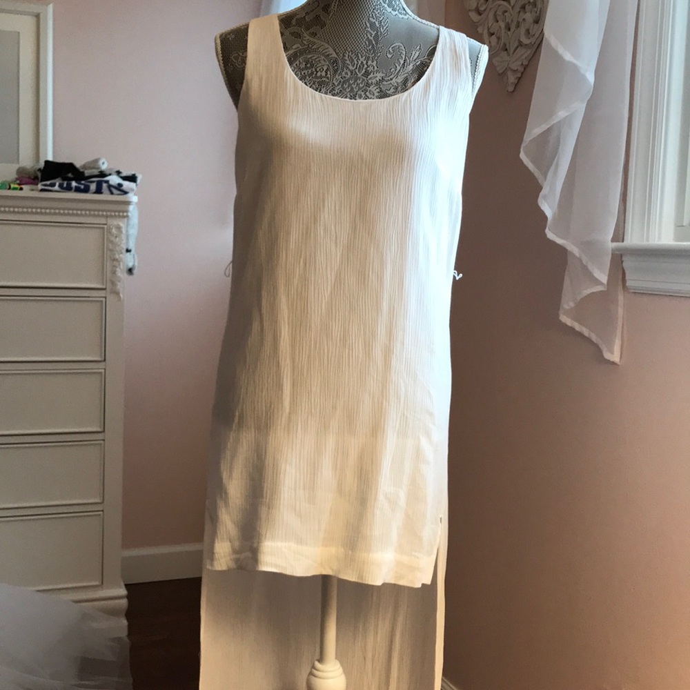 NWT BCBG xxs white gauze like Hi-Lo dress